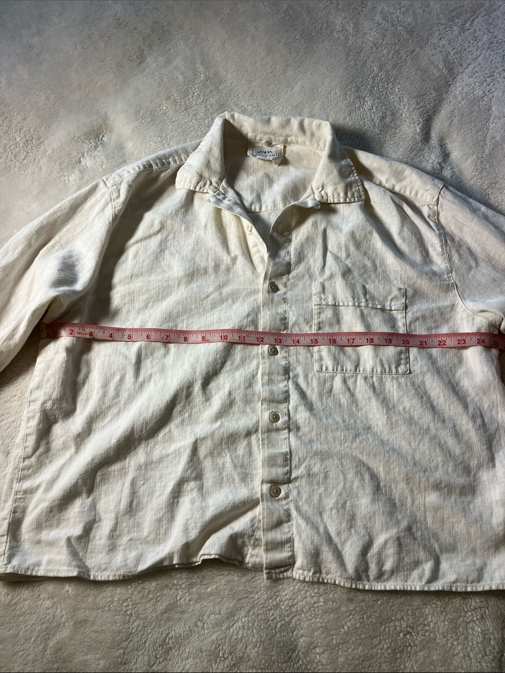 Zara Men's Button-Down Shirt in Off-White Cream